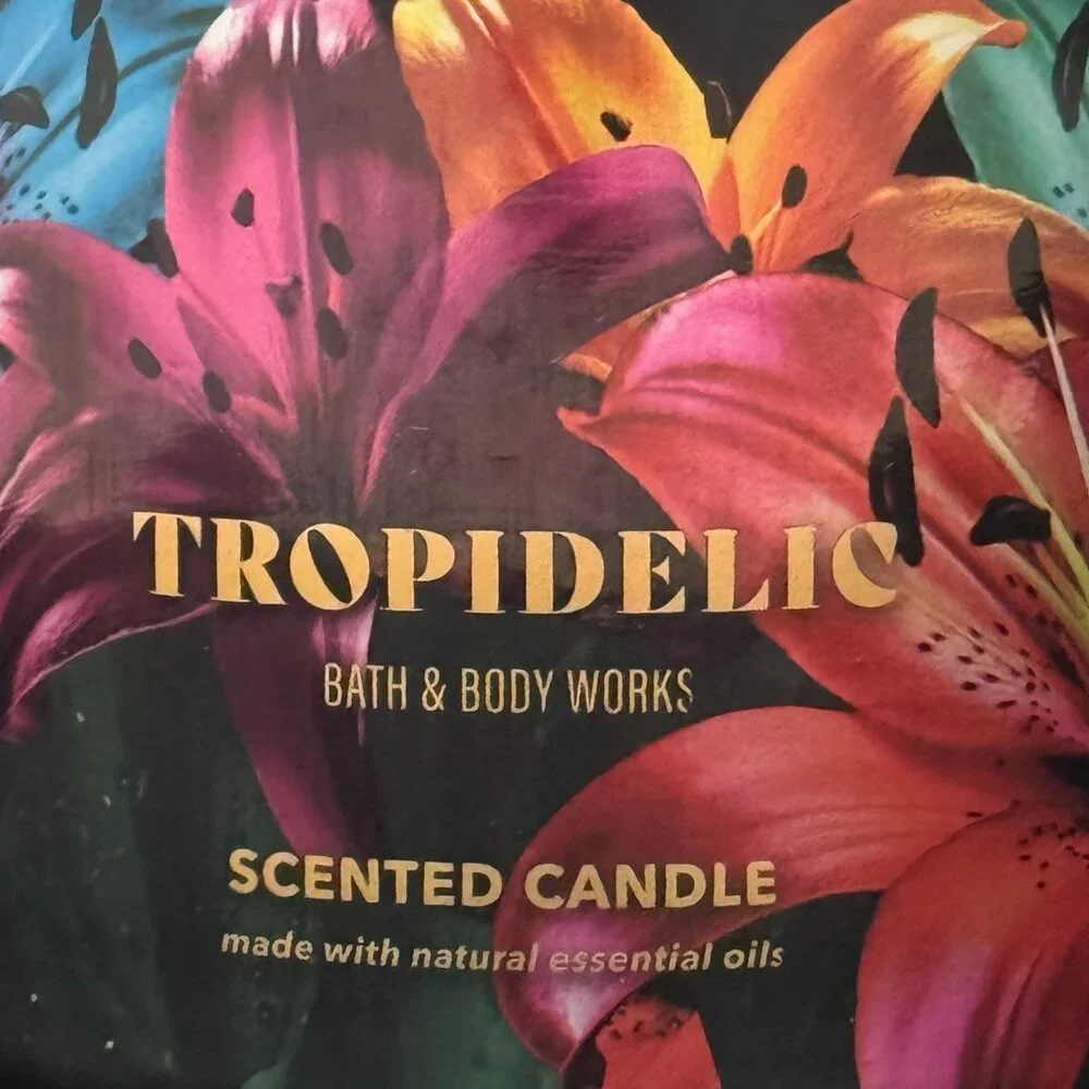 BBW Tropidelic Bath & Body Works 3 Wick Candle